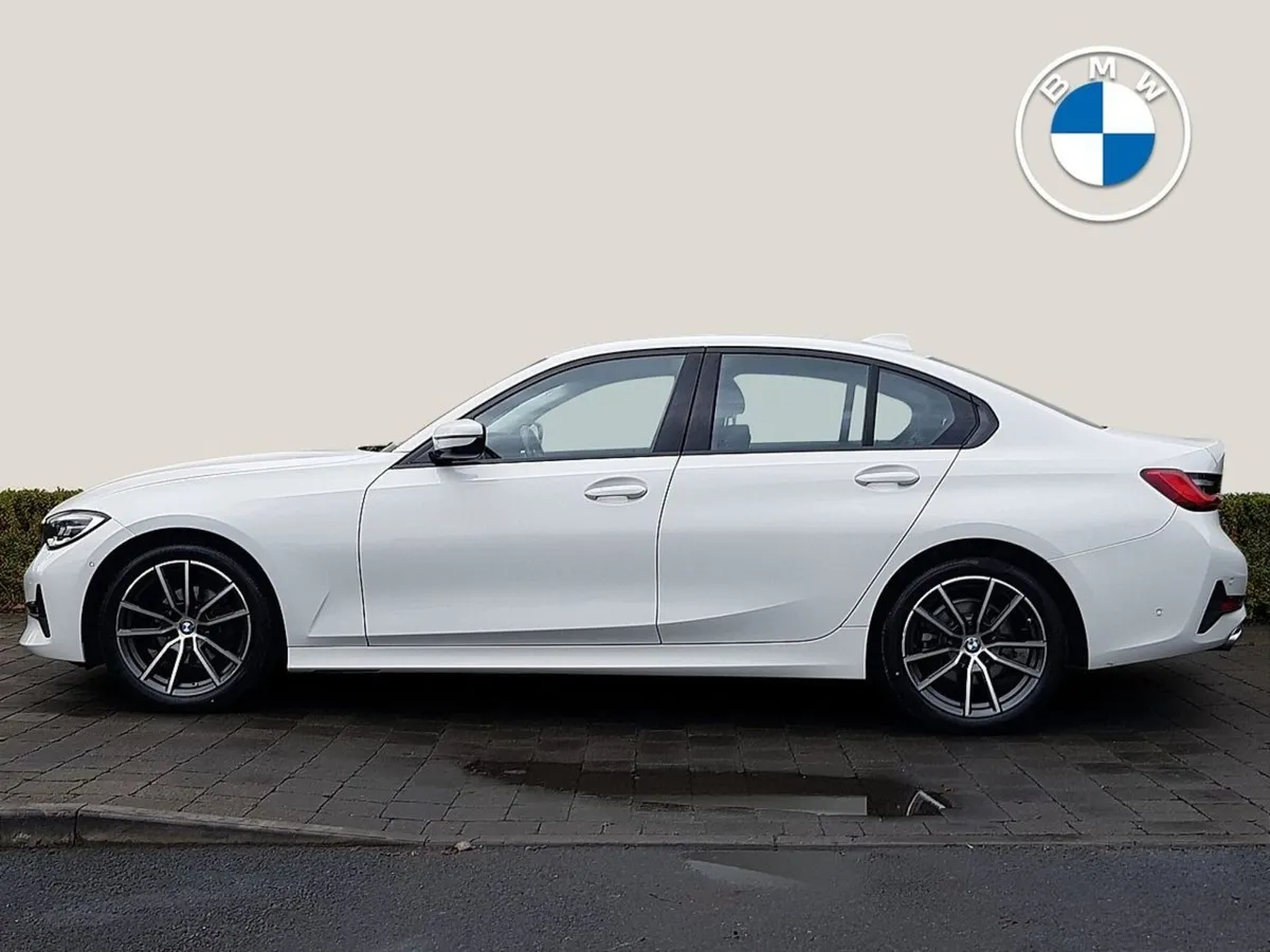 BMW 3 Series 318d Sport - Image 3