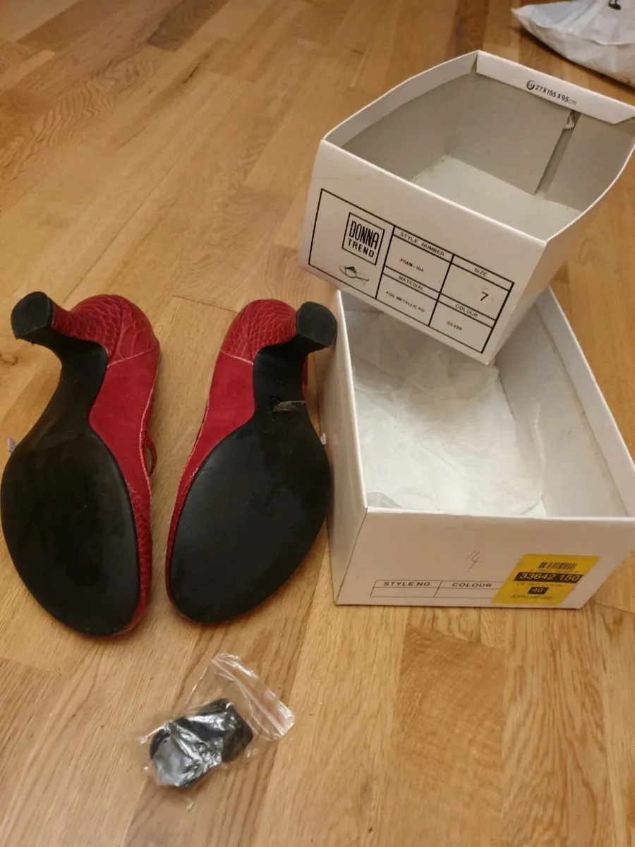 Ladies shoes - Image 4