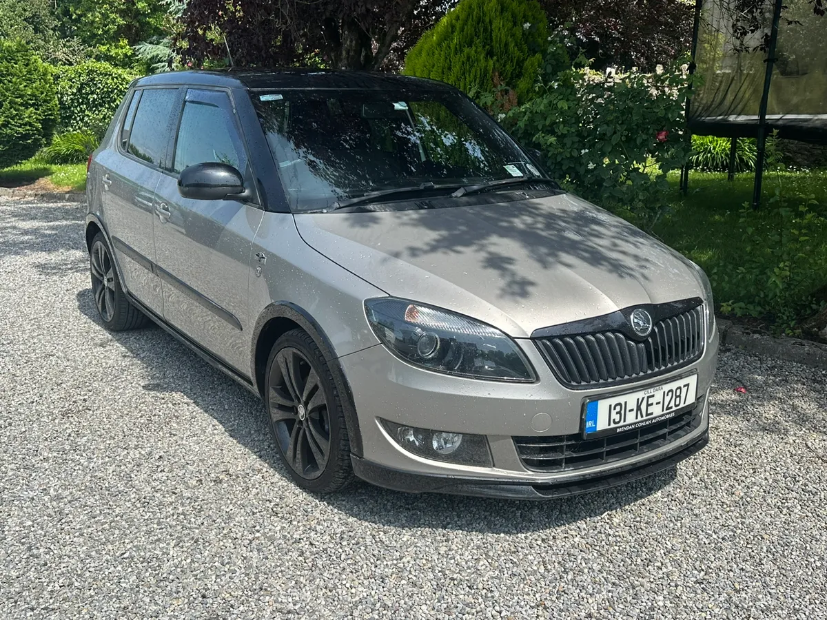 Škoda Fabia Monte Carlo - Image 2