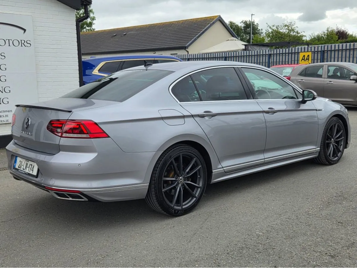 Volkswagen Passat 2.0 TDI 150 BHP R-line Auto - Image 3