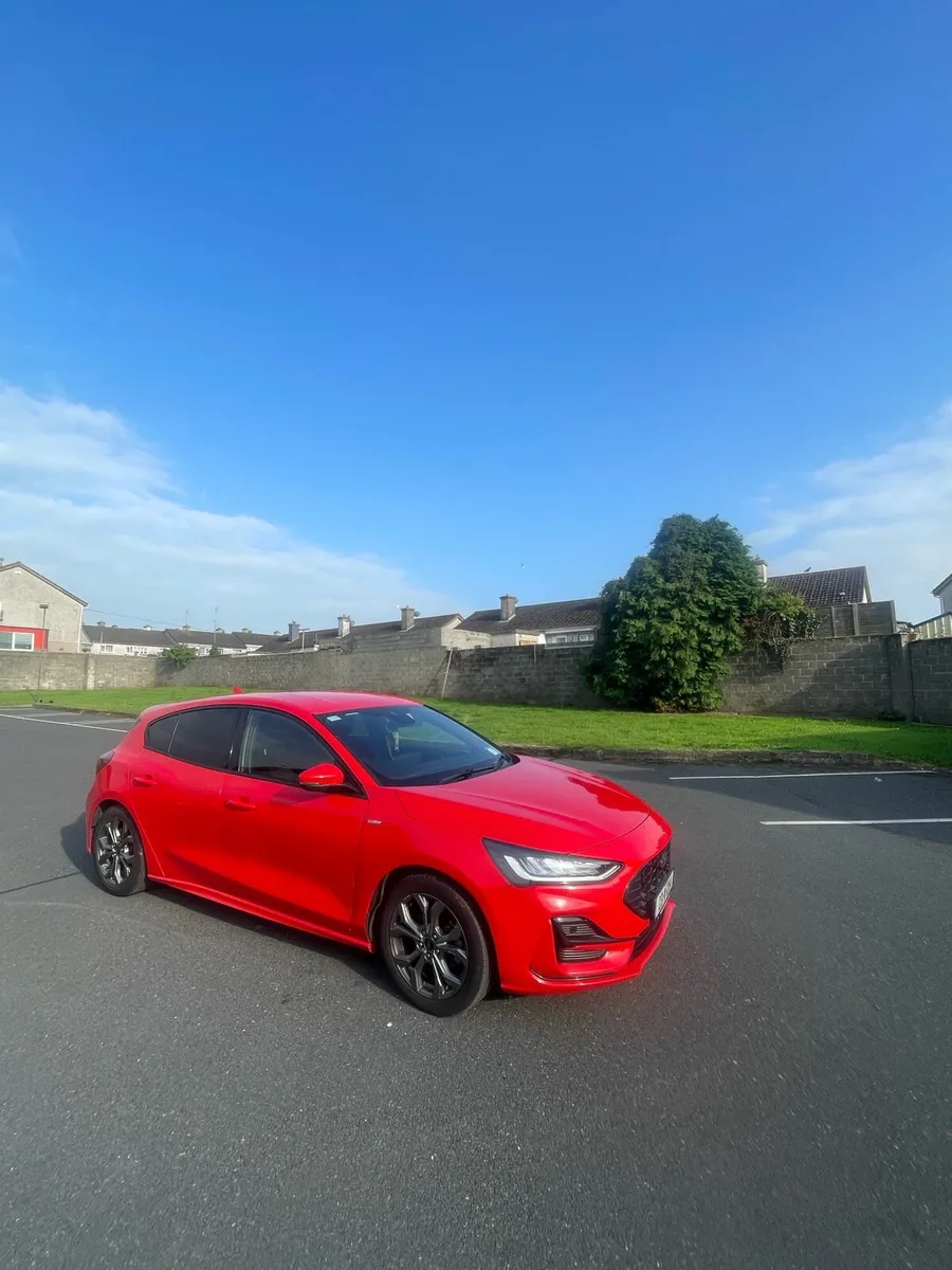 ford focus car - Image 1
