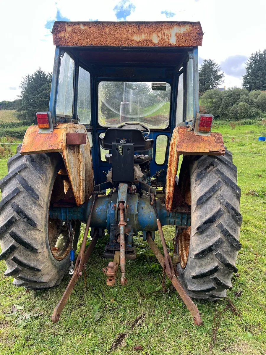 Ford 4000 - Image 2