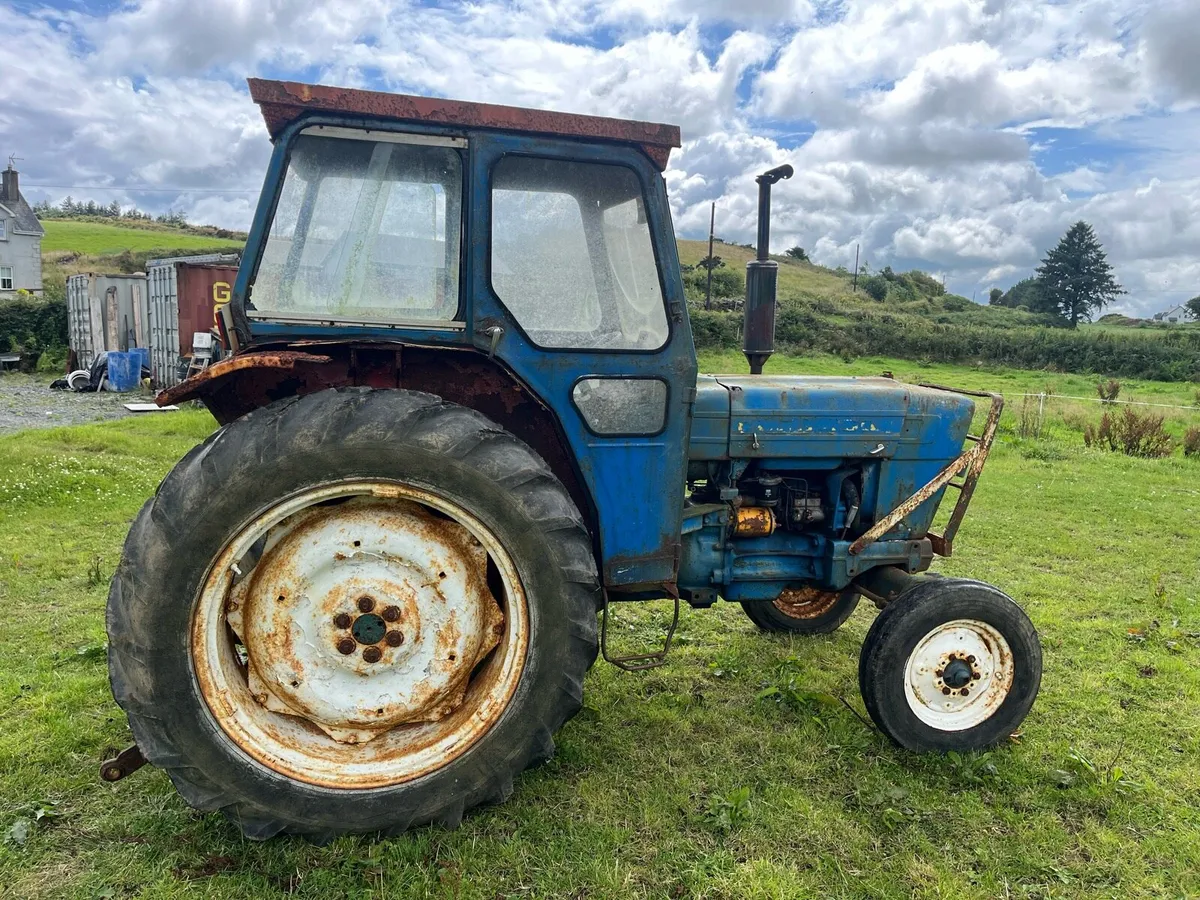 Ford 4000 - Image 3