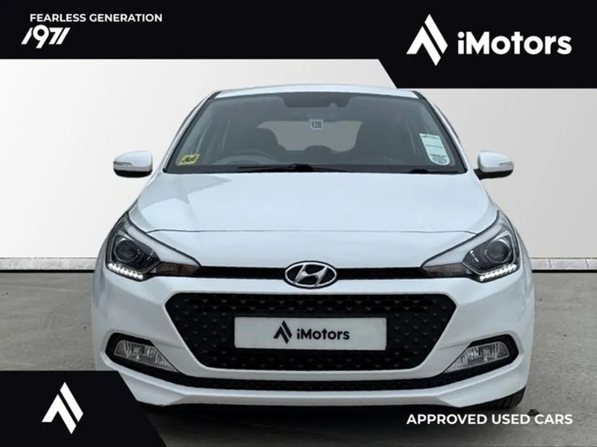 Hyundai i20 Active Deluxe 5DR - Image 2