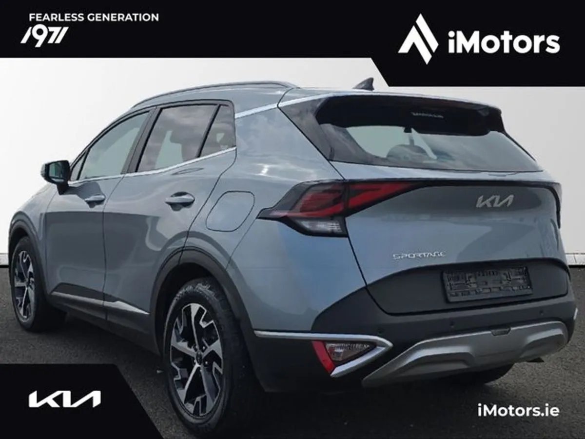Kia Sportage Manual 5DR - Image 2