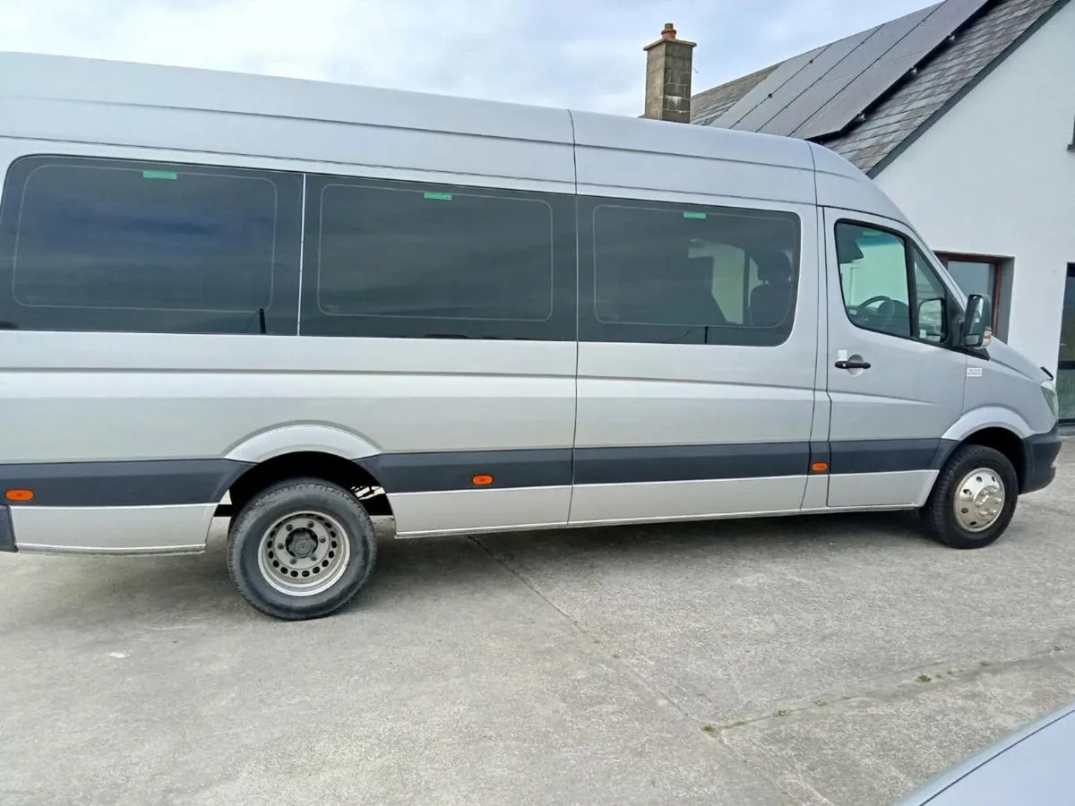 182 sprinter mini bus - Image 1