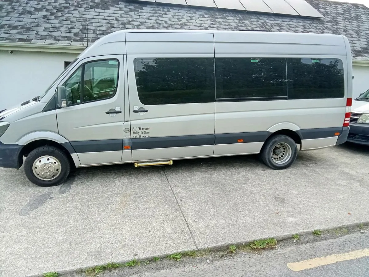 182 sprinter mini bus - Image 2