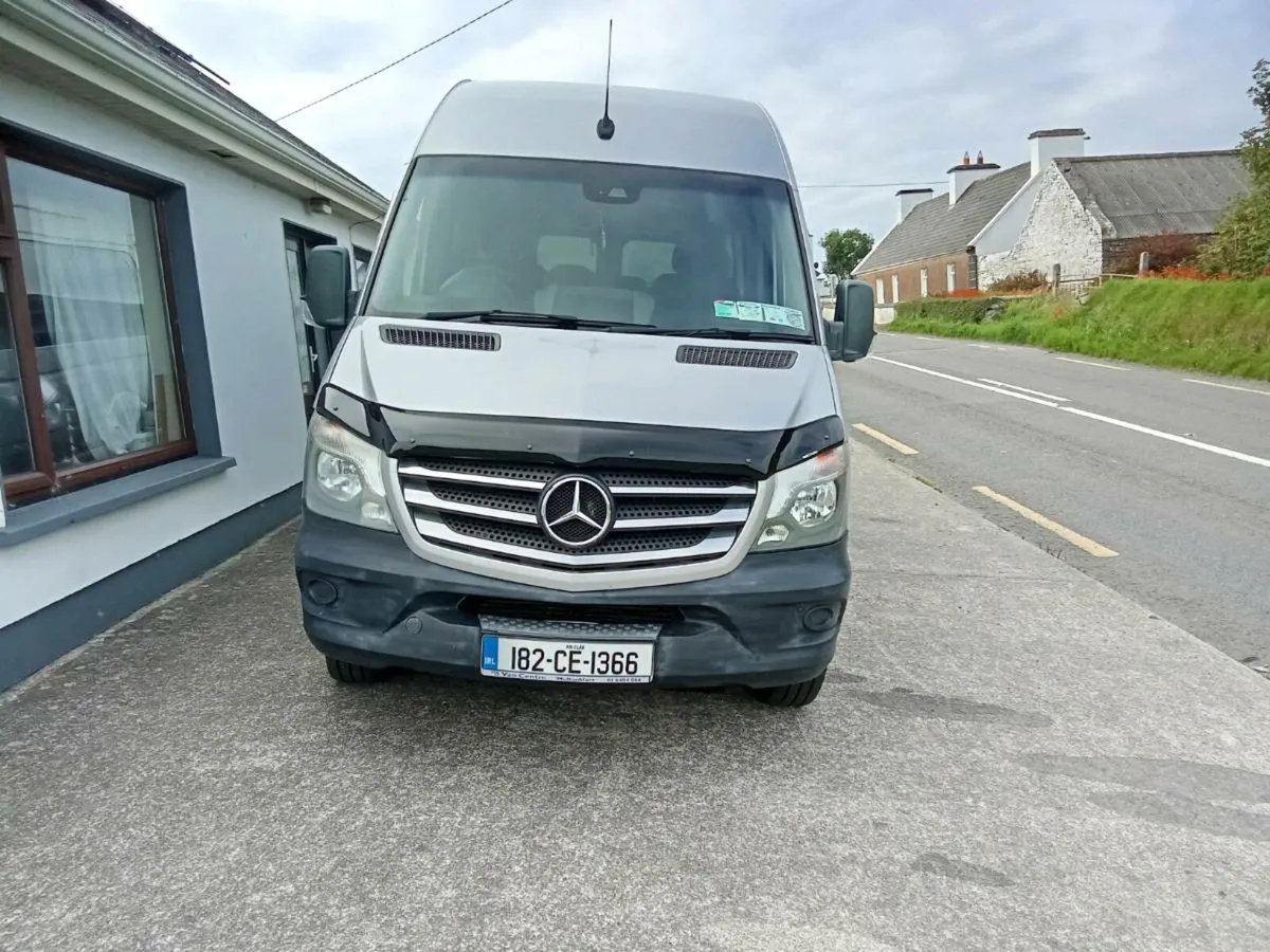 182 sprinter mini bus - Image 4