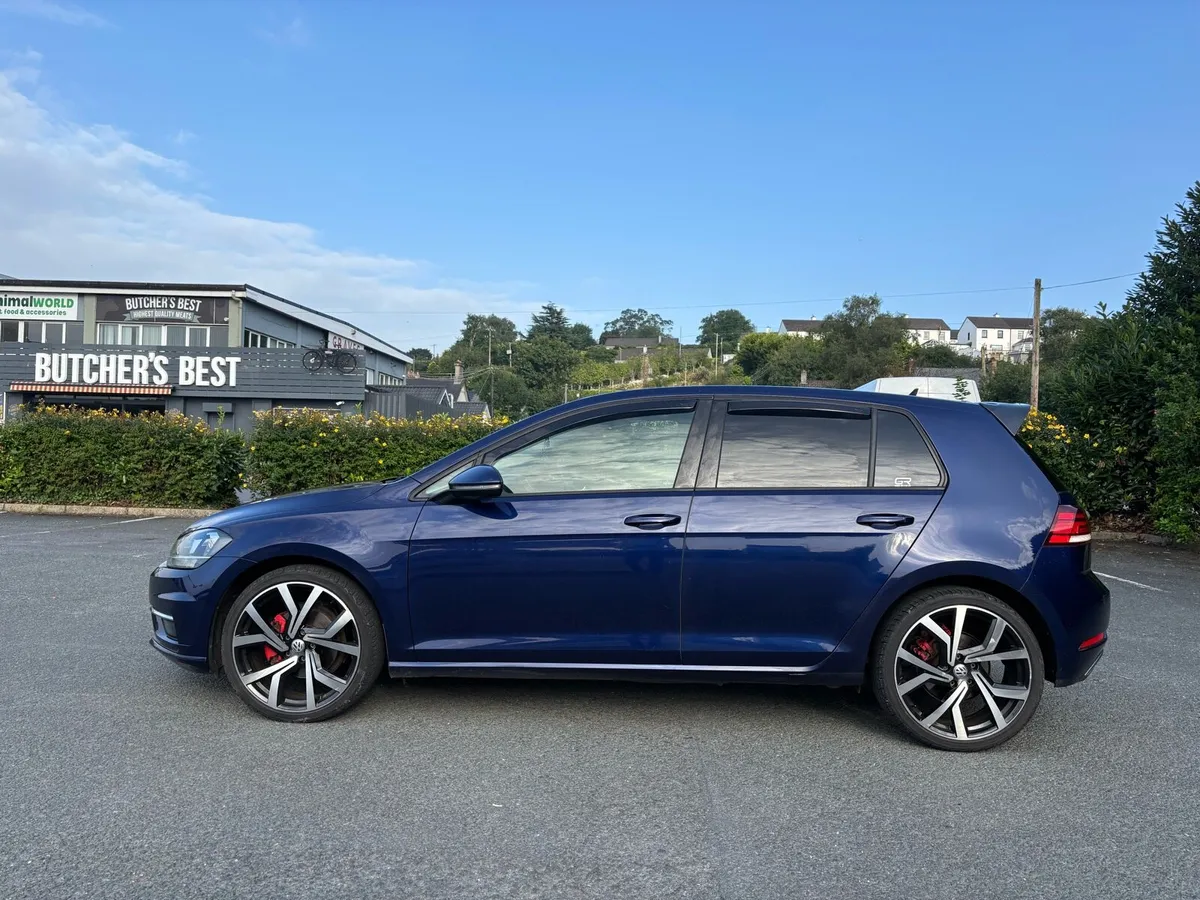 2019 Volkswagen Golf - Image 4