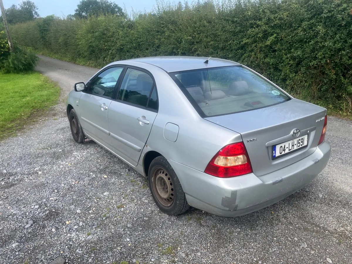 Toyota Corolla - Image 4