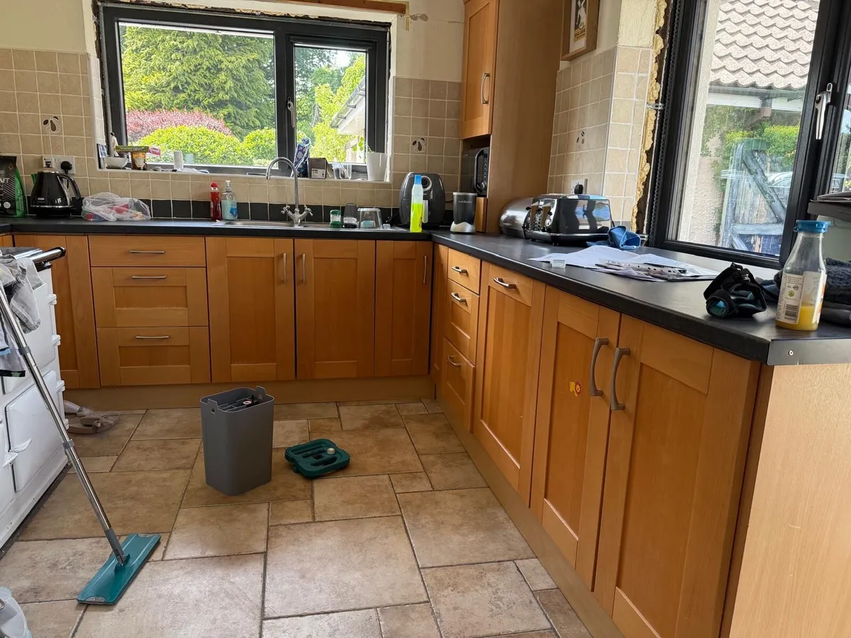 full kitchen - Image 1