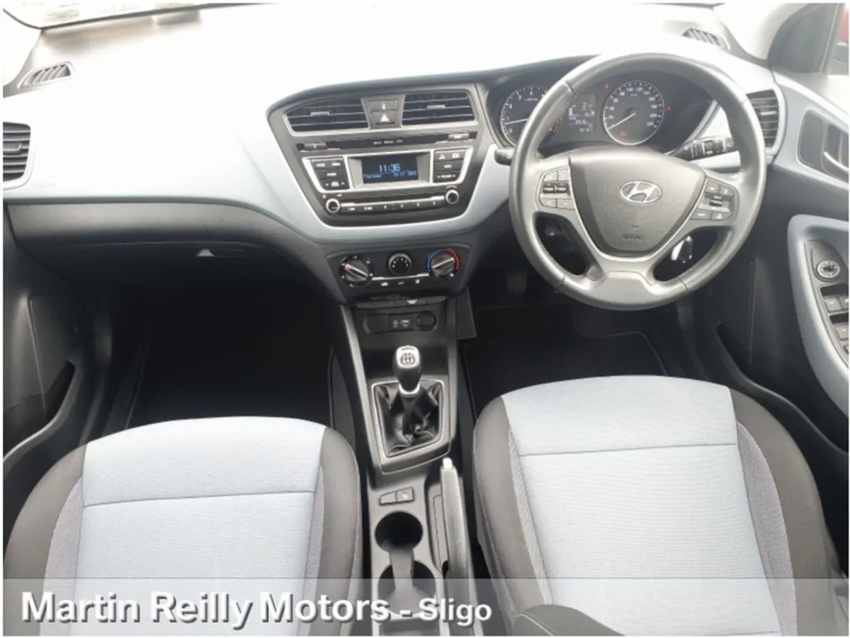 Hyundai i20 1.2 Petrol Deluxe - Image 2