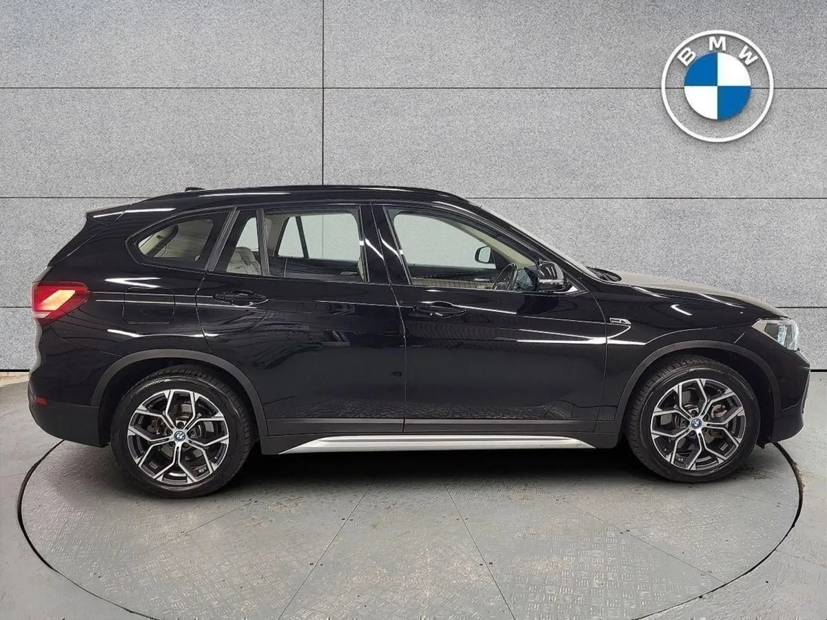 BMW X1 Xdrive25e Xline - Image 3