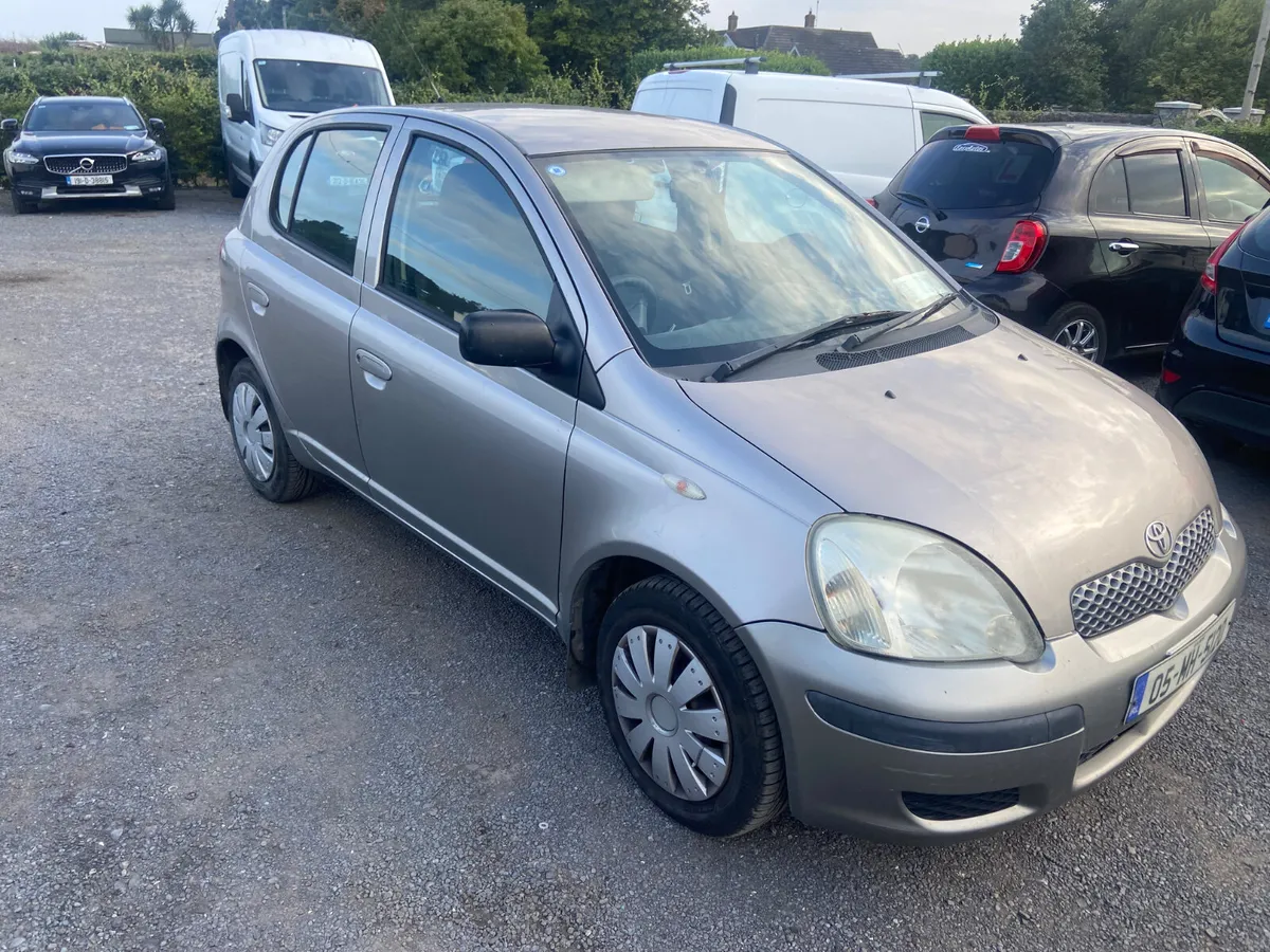 Toyota Yaris 2005 - Image 2