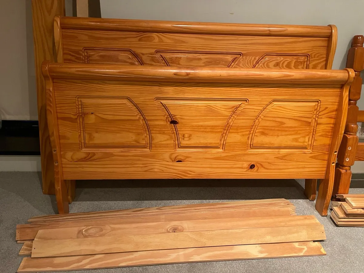 Gorgeous 4 Ft 6” Double Bed Frame - Can Deliver - Image 2
