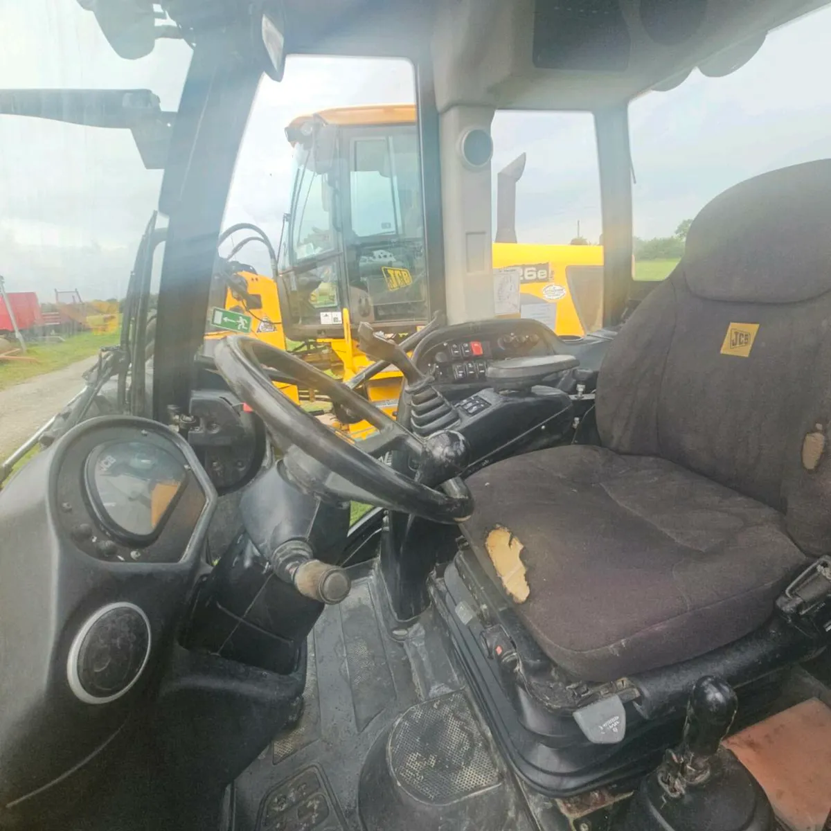 JCB loader  for clearance Auction - Image 3