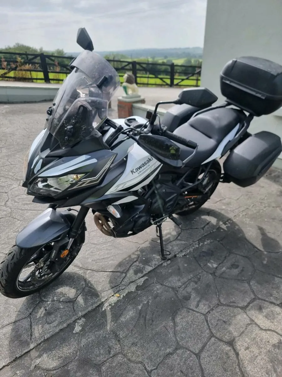 Kawasaki versys 650  year 202 - Image 3