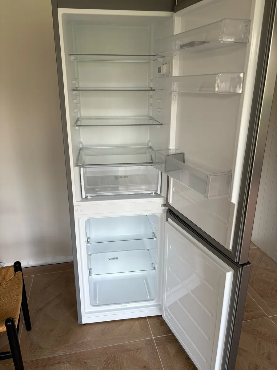 Whirlpool fridge freezer, 339L, A+ - Image 3