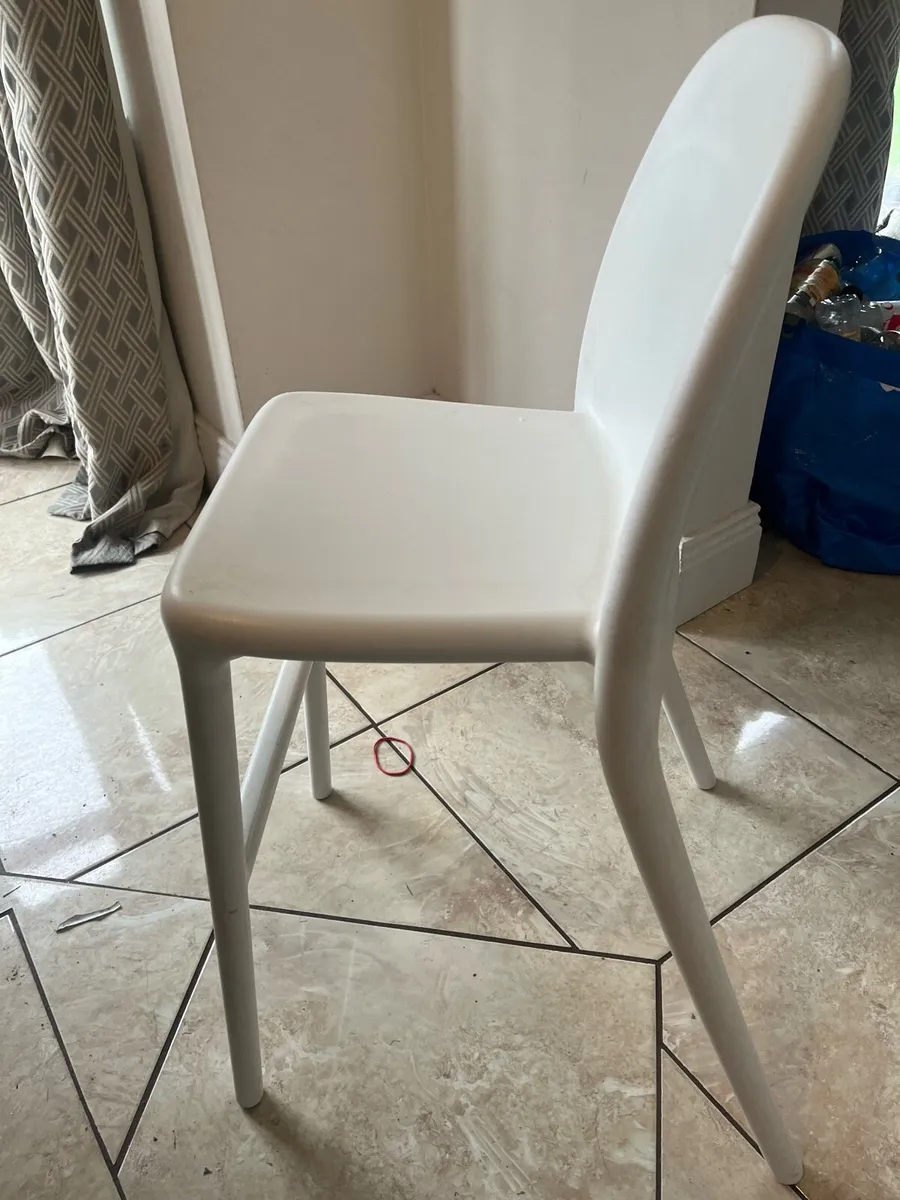 2x IKEA kids Urban dining chairs - Image 2