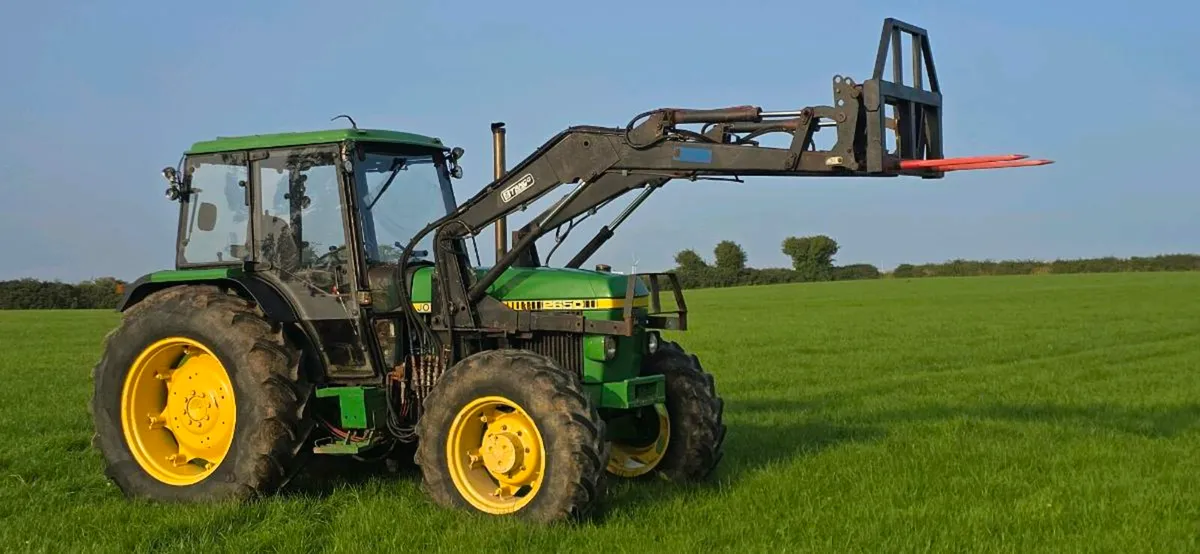 John deer 2650 - Image 1