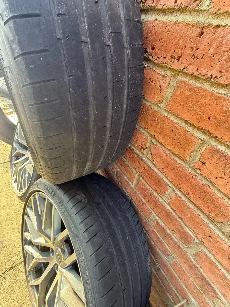 Audi R20 wheels tyres - Image 3