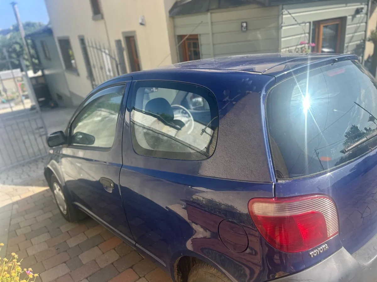 00 Toyota Yaris  3 door 1ltr also 01 Corolla 3 dr - Image 2
