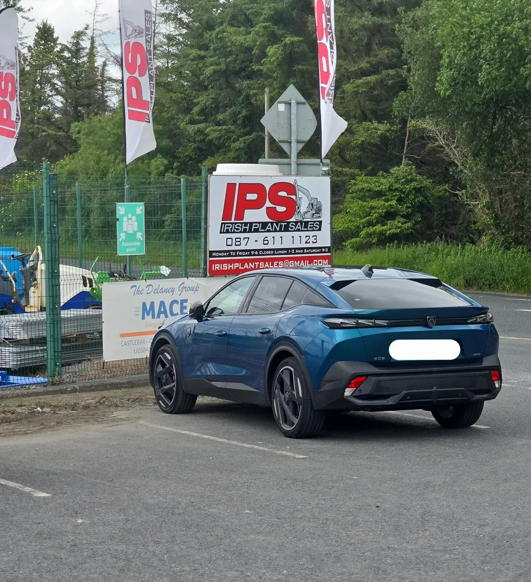 Peugeot 408 225bhp PHEV GT Top Spec - Image 2
