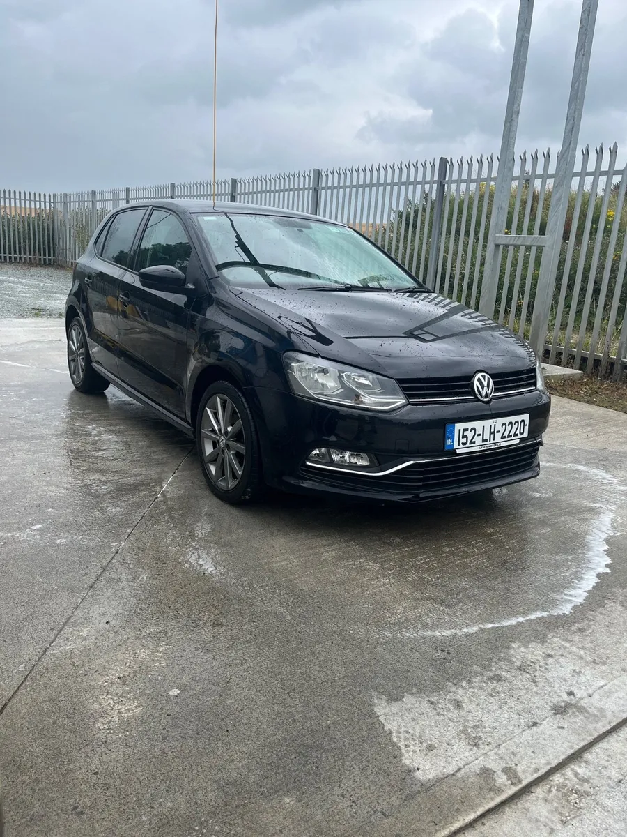 Volkswagen Polo 2015 - Image 1