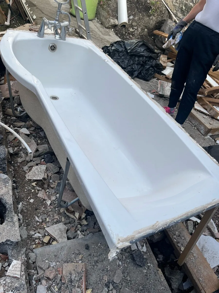 Full size bath - Image 2