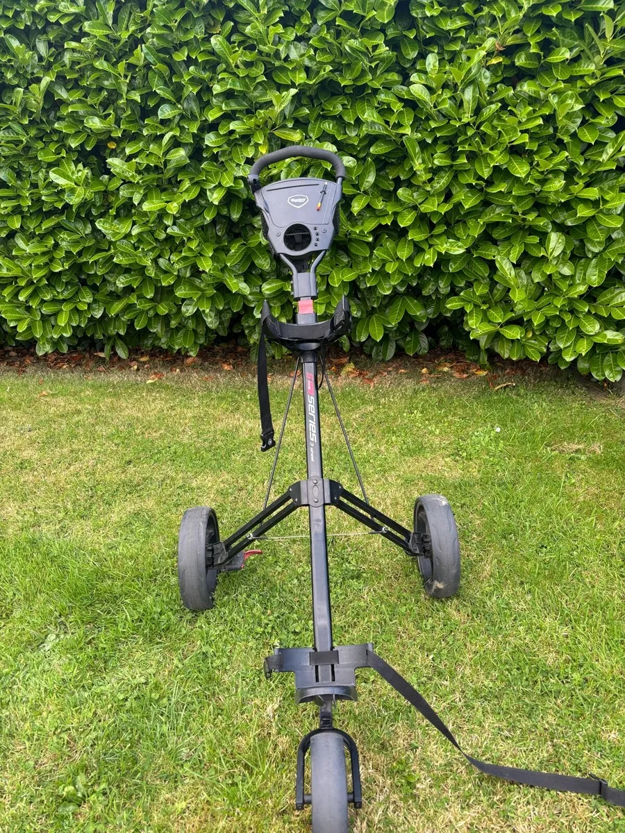 Golf caddy/trolly - Image 1
