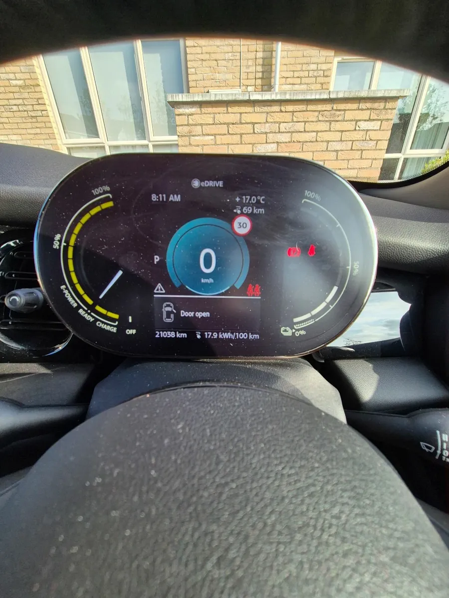 Mini Cooper 2021 Electric Type 2 - Image 2