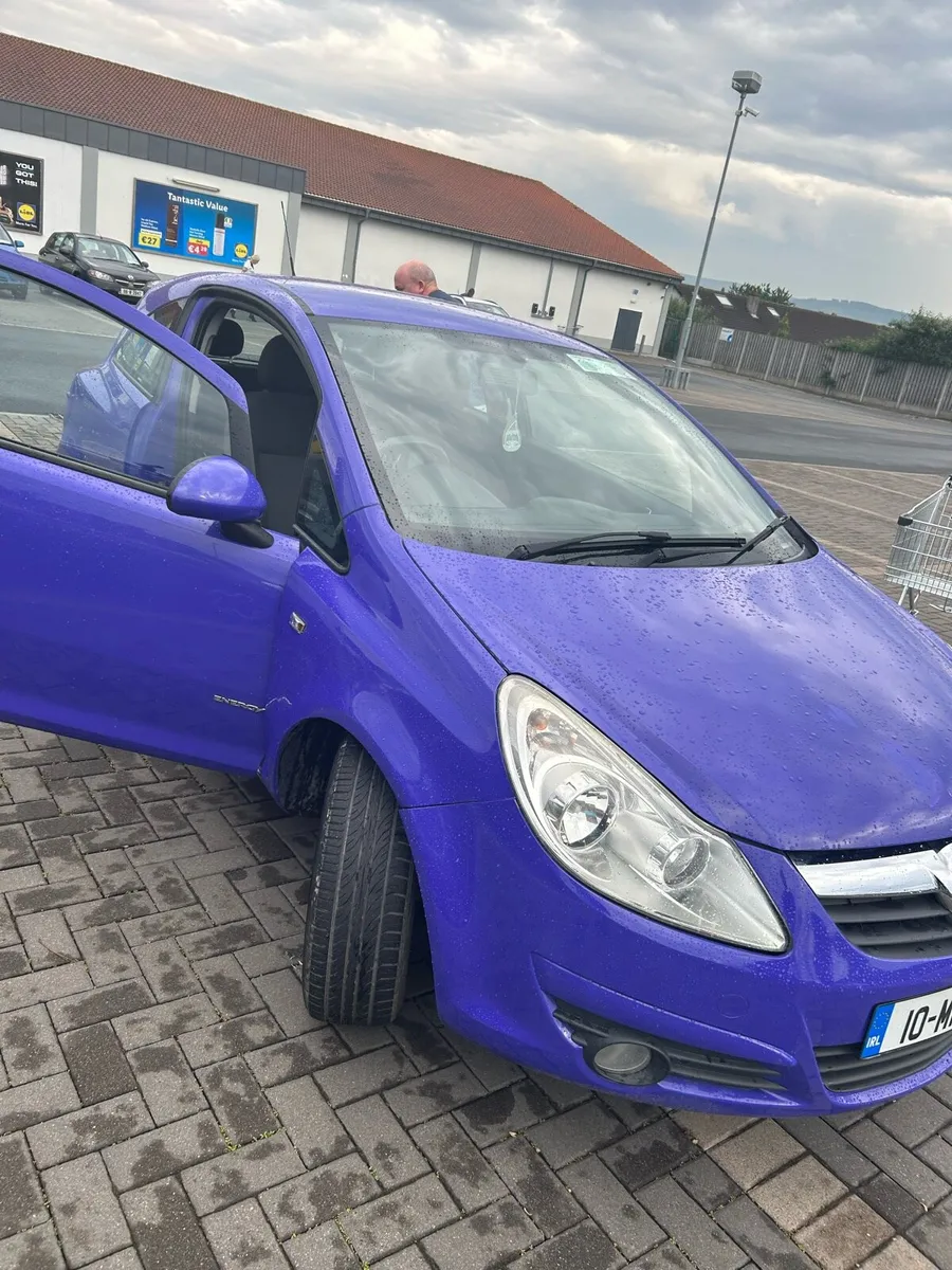 2010 Vauxhall Corsa 1.0 Energy *Rare Colour* - Image 1