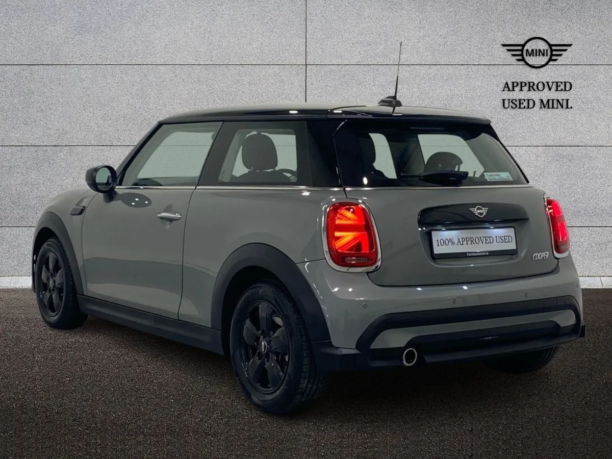 MINI HATCH 3-door Cooper Classic - Image 2
