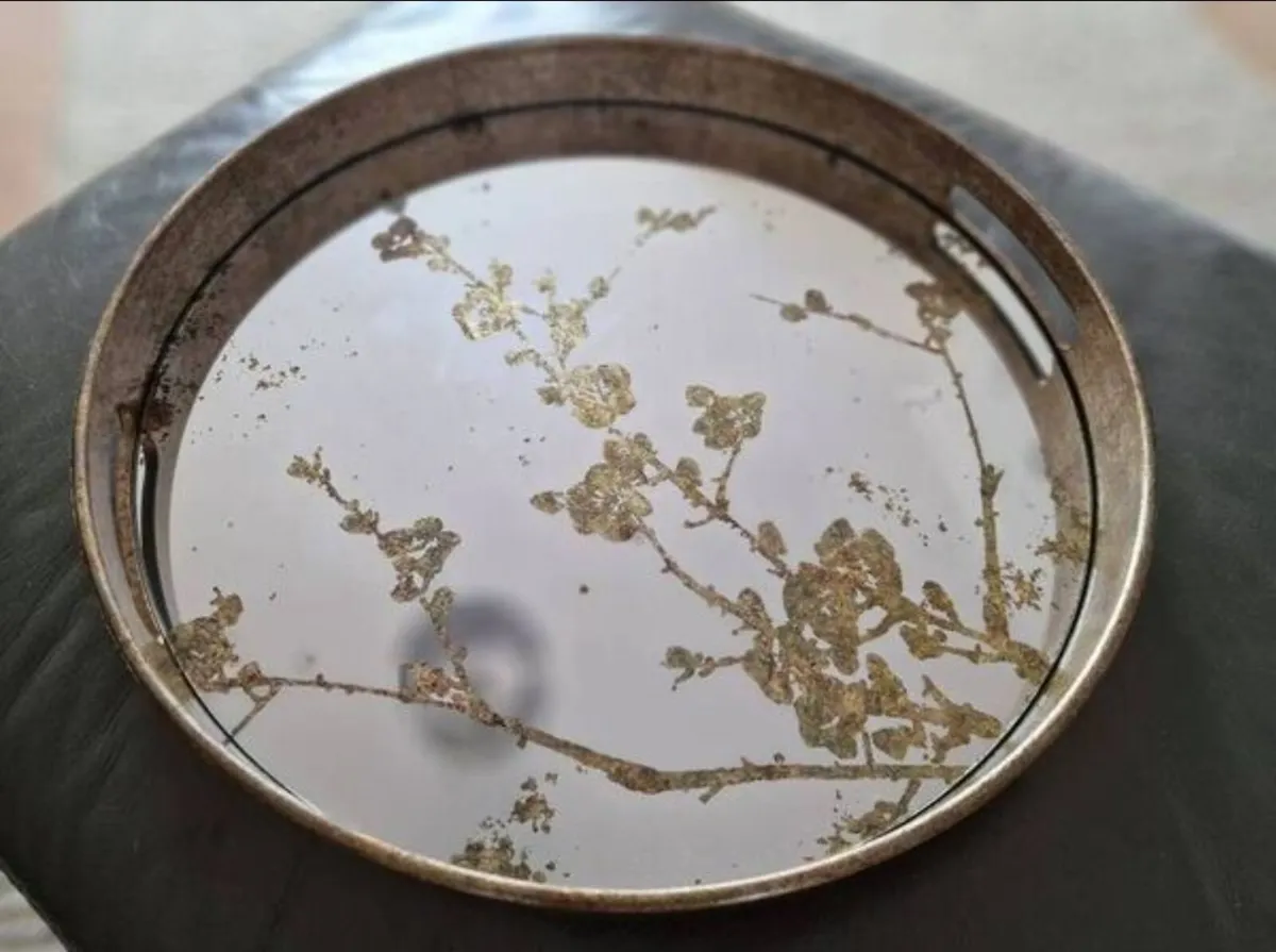 Mirrored Serving Tray - Image 1