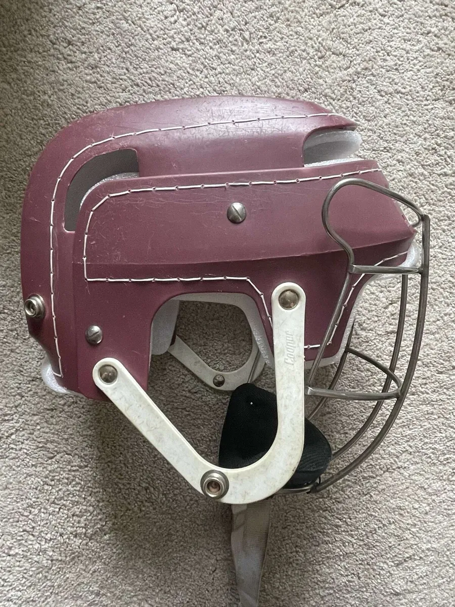 Cooper hurling helmet - Image 1