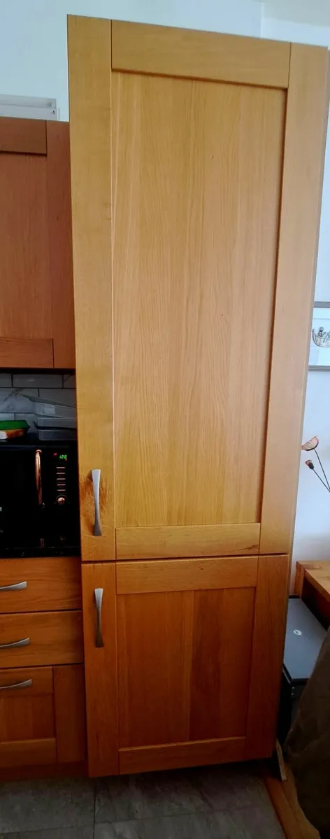 Zanussi Integrated fridge freezer 60 / 40 - Image 4