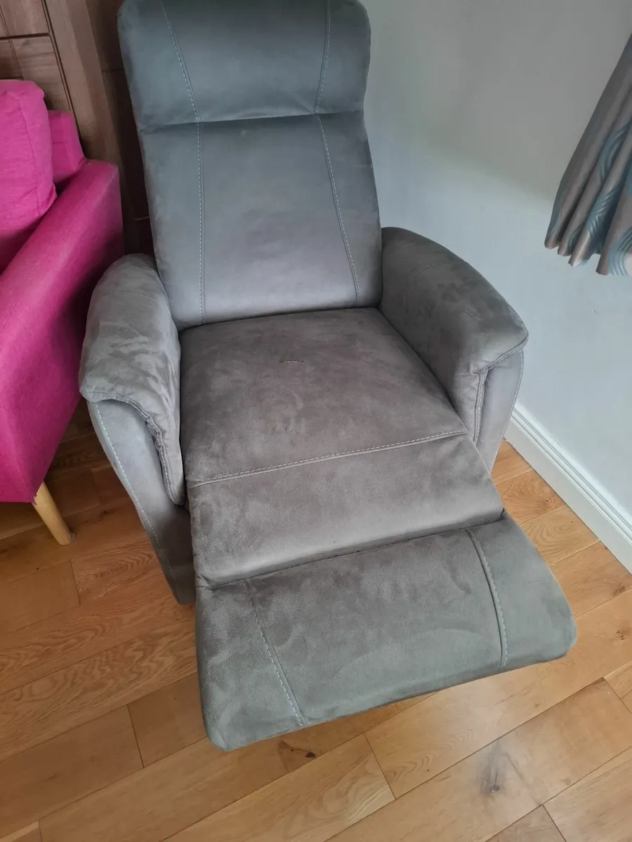 Chairs - Image 2