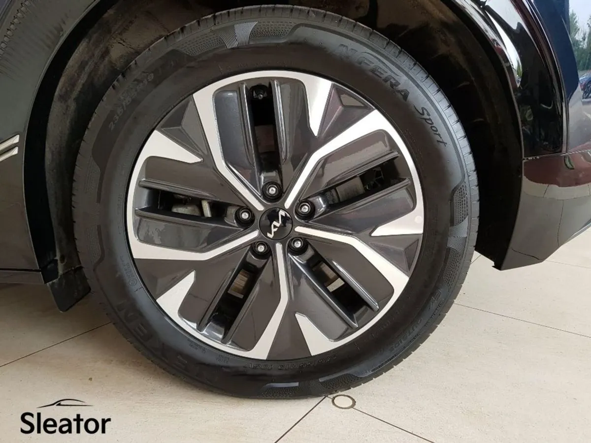 Kia EV6 Earth 5DR Auto - Image 4