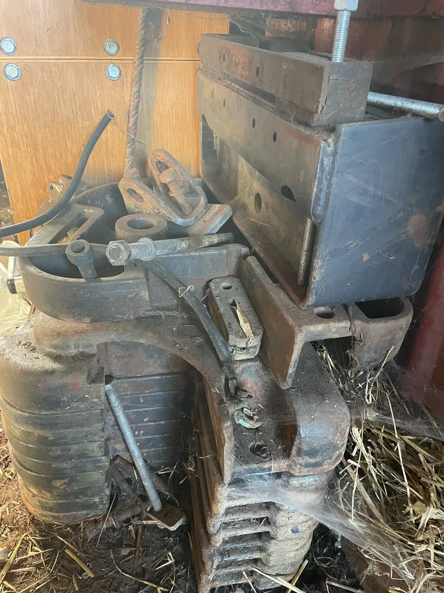 Weights - Image 2