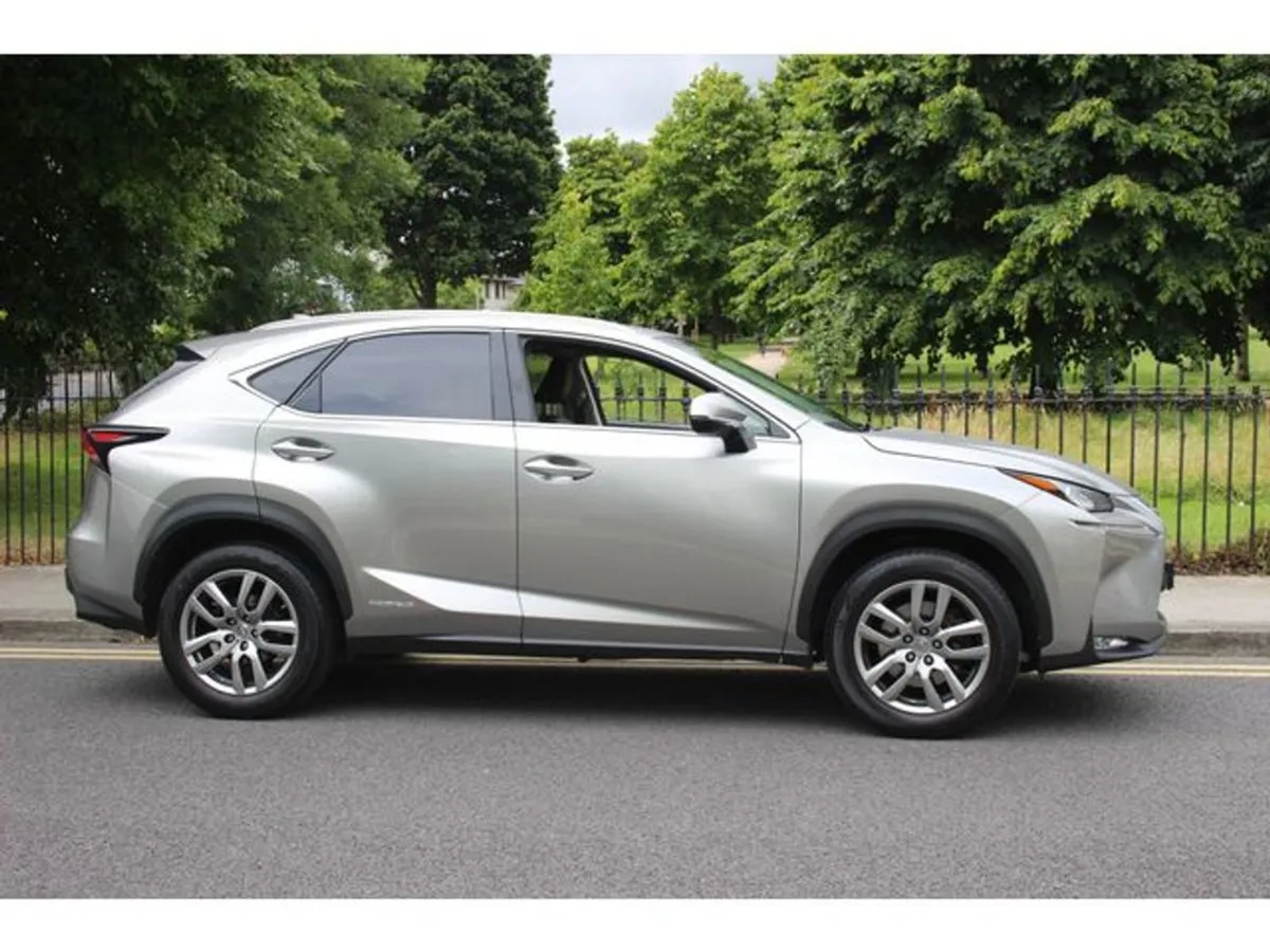 Lexus NX 300H Hybrid FWD Executive 5DR Auto - Image 4