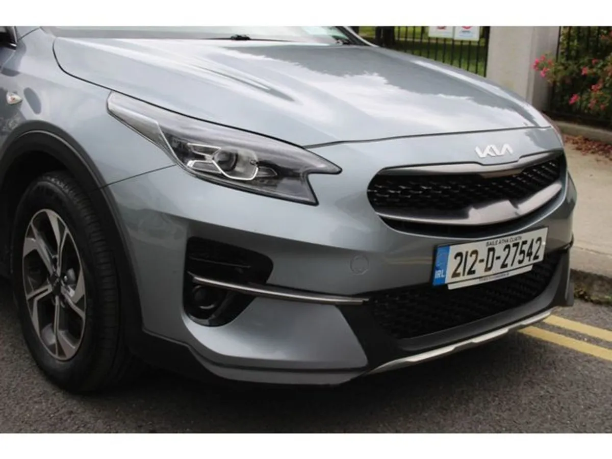 Kia Xceed 1.0 2 GDi iSG Petrol - Image 2