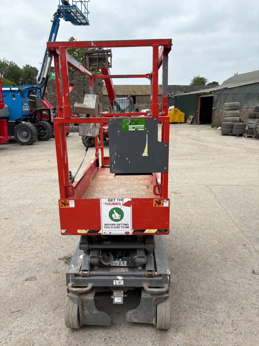 2019 Skyjack 3219 - Image 3