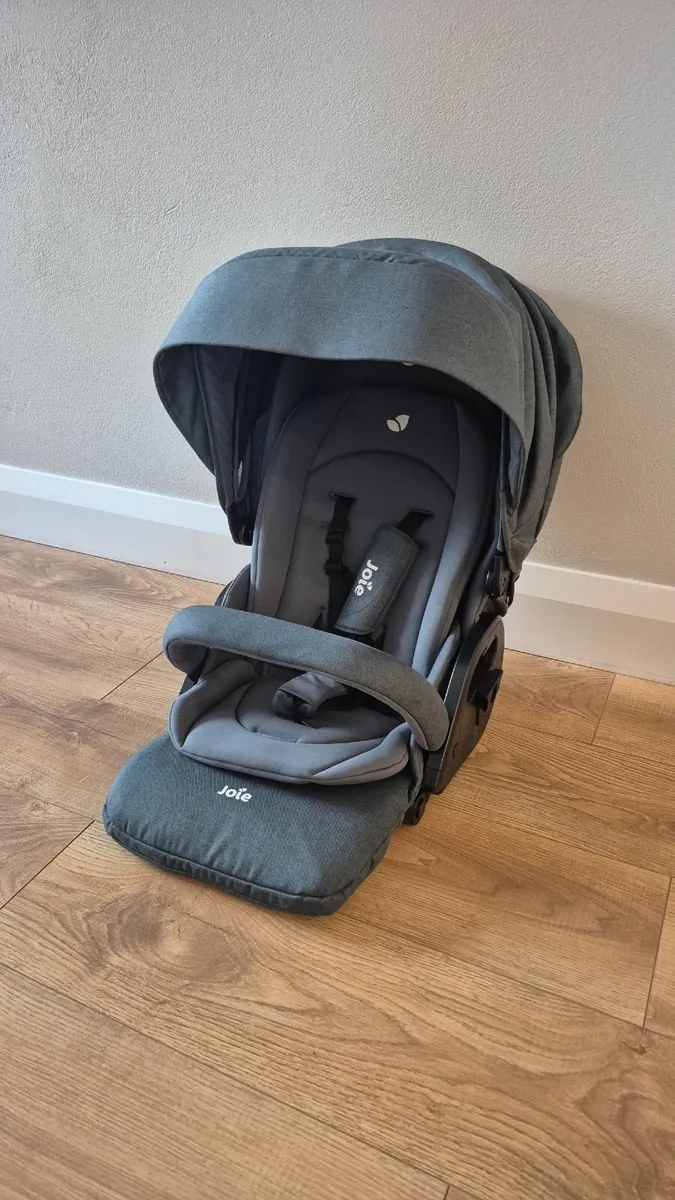 Travel System - Joie Chrome Deluxe - Image 2