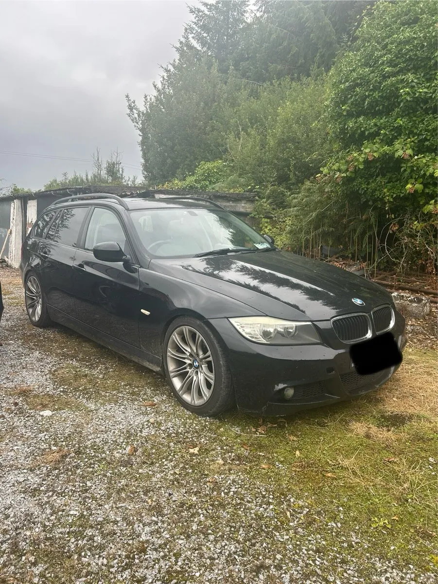 BMW 318D touring - Image 1