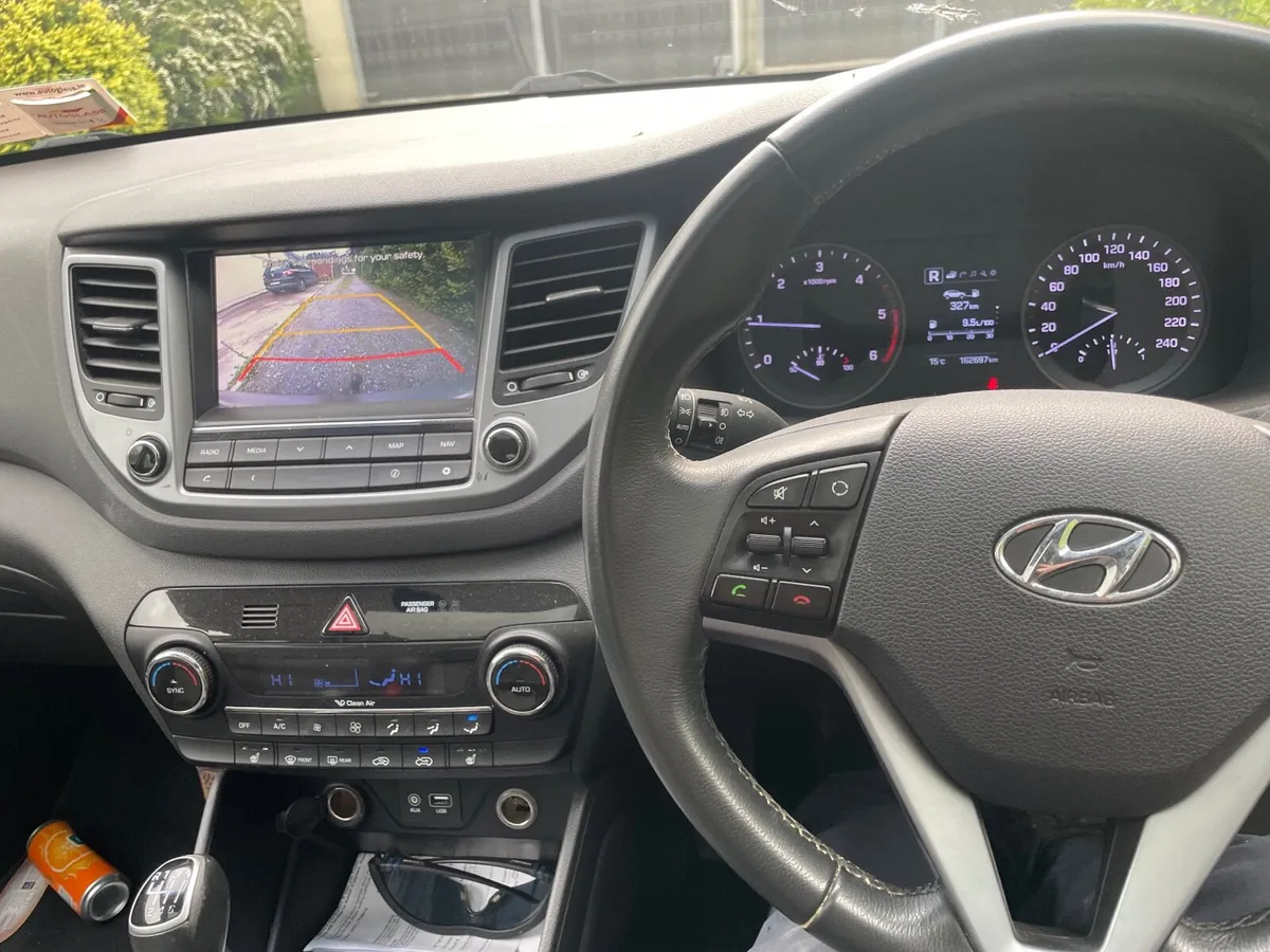 Hyundai tuscon low mileage - Image 4