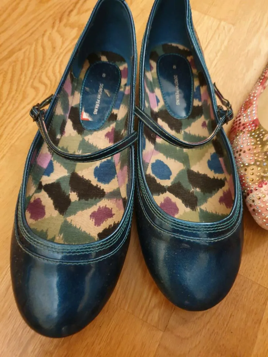 Shoes - Image 3