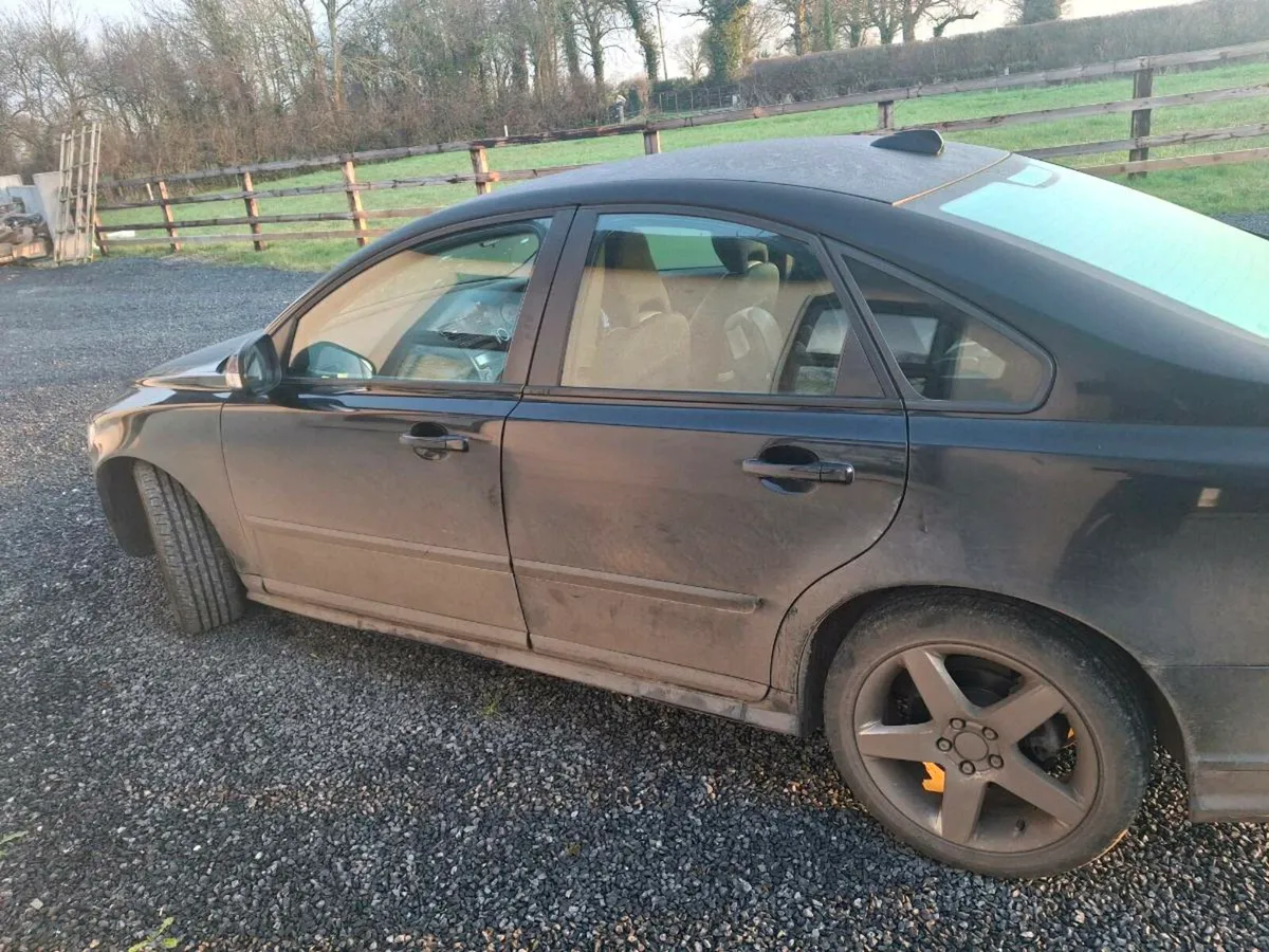 Volvo s40 - Image 1