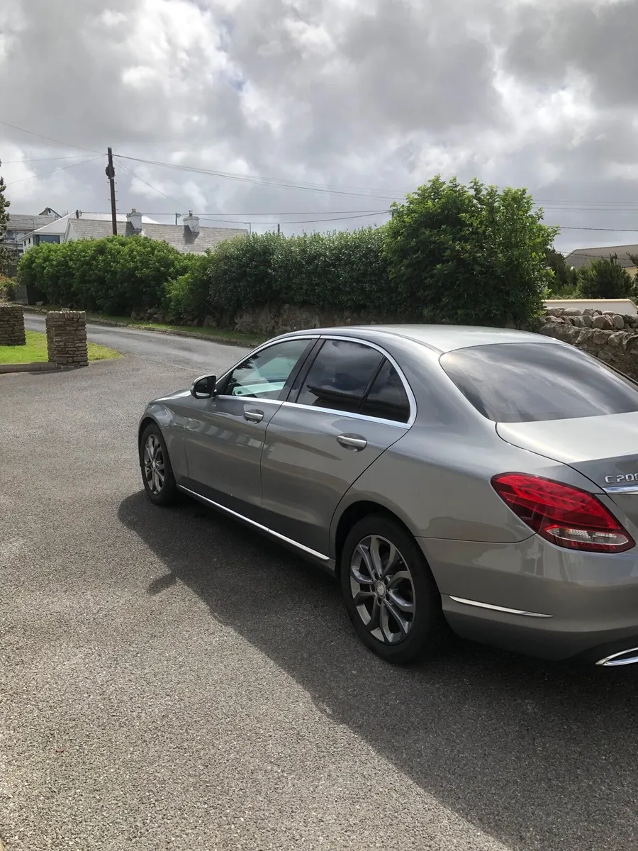 Mercedes-Benz C-Class 2016 - Image 3