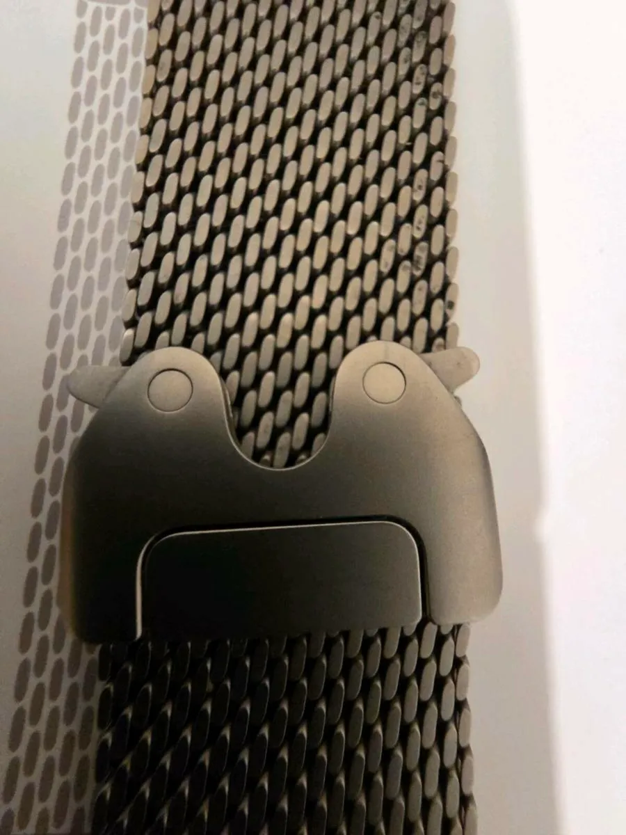 Apple Titanium Milanese loop strap (49mm) - Image 2