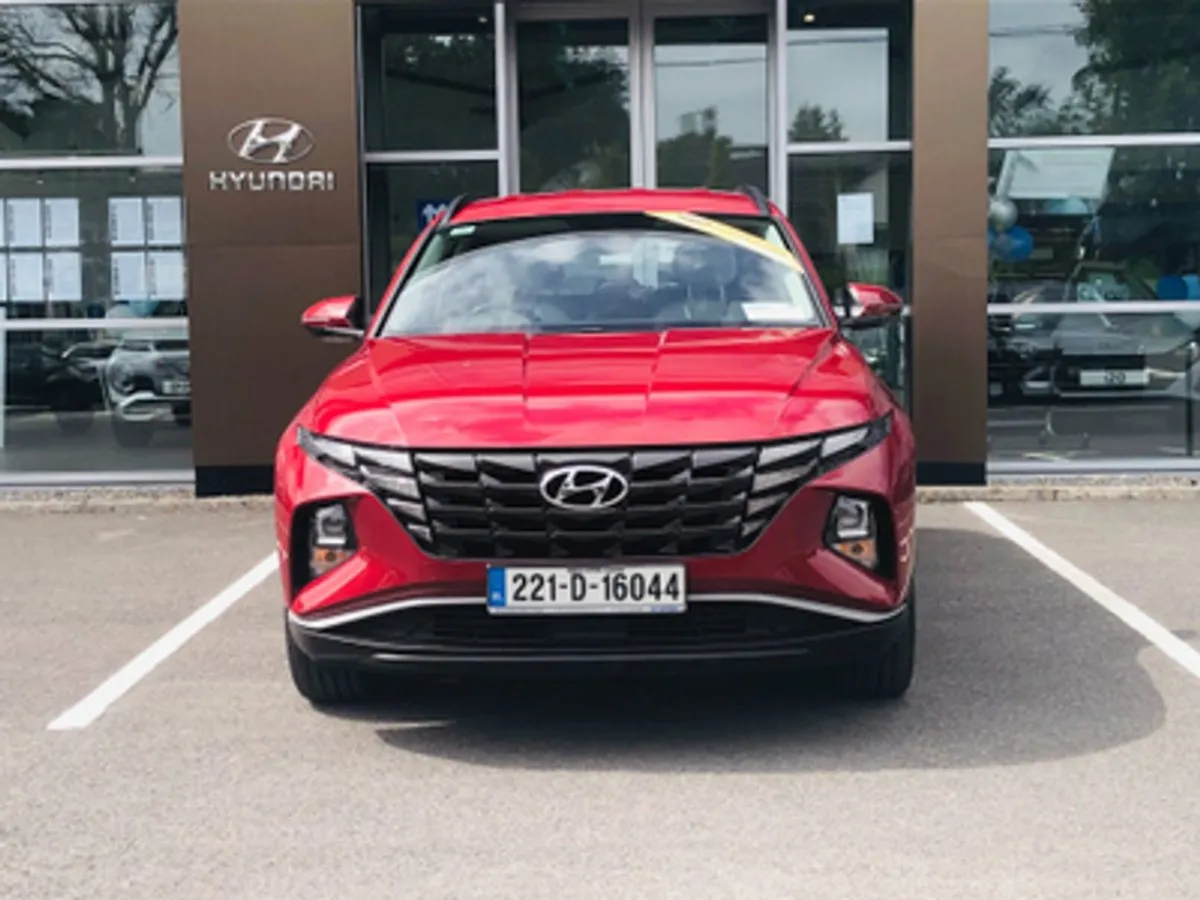 Hyundai Tucson Executive 1.6 Plug-in Hybrid 4WD - Image 2